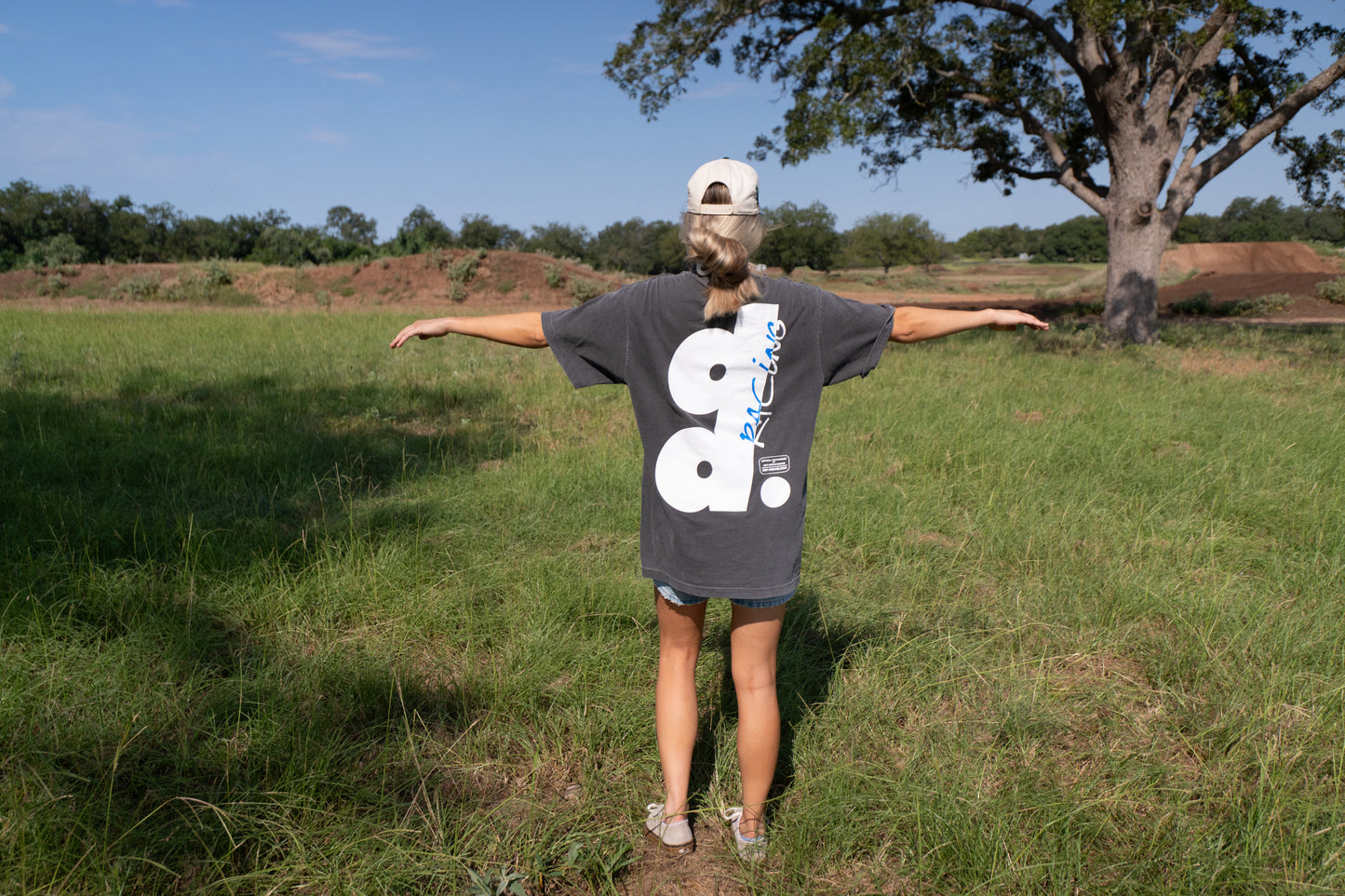 Limited Edition | LOGOS | Inside-Out Shadow Team Tee